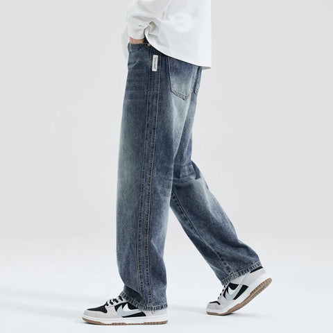 wide leg denim high street jeans.